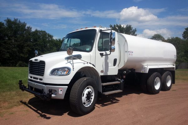 4,000 gallon water truck for sale custom manufactured by ledwell